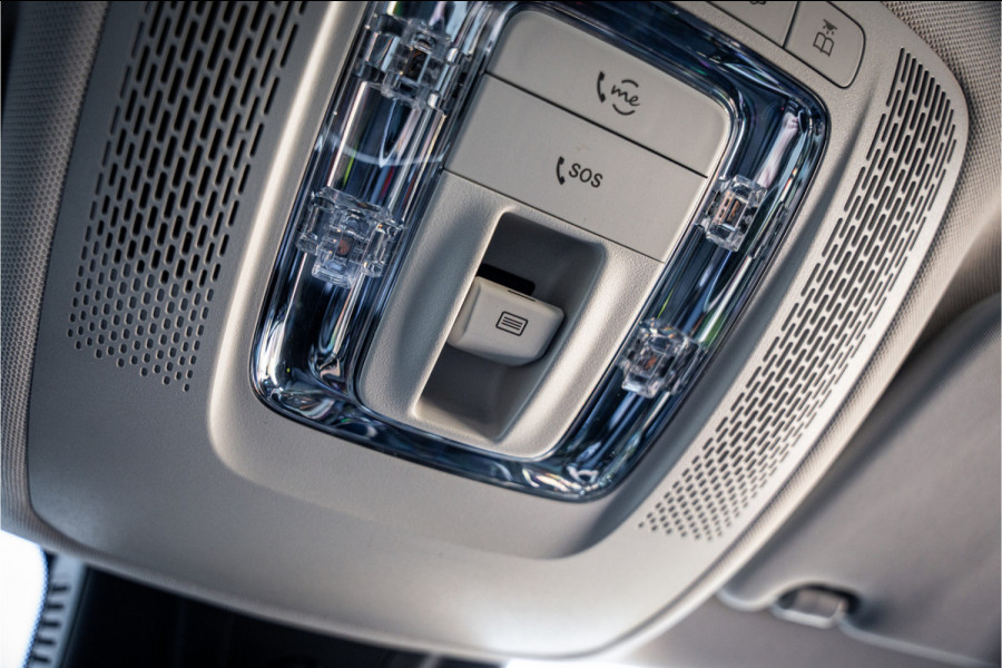 Mercedes-Benz GLA 250 e Style ** Panodak ** Trekhaak ** LED **