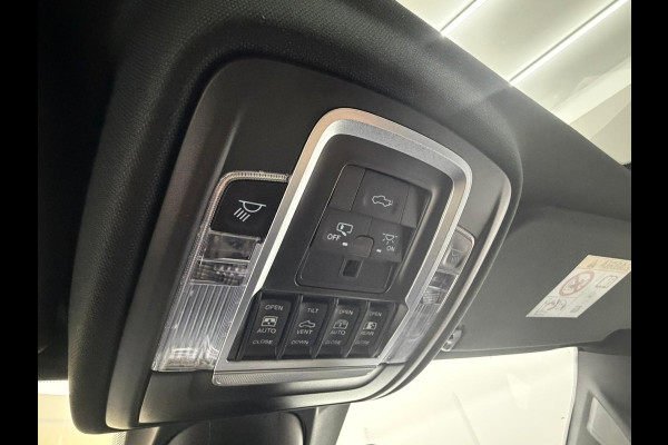 Dodge Ram 1500 Limited Night 5.7 V8 LPG NL-Auto