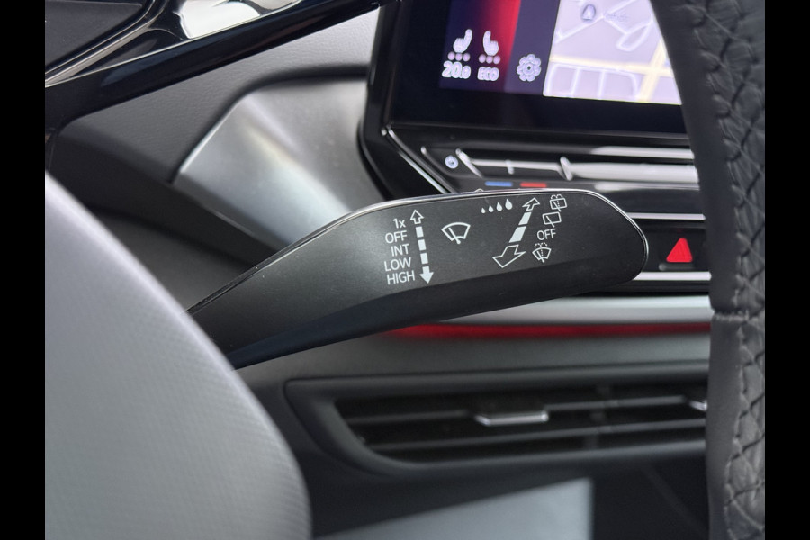 Volkswagen ID.4 First 82kWh Trekhaak Warmtepomp SOH 90% Adap.Cruise Stoelverwarming Apple Carplay Android Auto Navi Ecc Camera Lmv 20" Voorruitverwarming Privacy Glas Led DAB 1.000KG Trekgewicht Origineel Nederlandse Auto