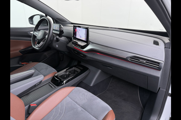 Volkswagen ID.4 First 82kWh Trekhaak Warmtepomp SOH 90% Adap.Cruise Stoelverwarming Apple Carplay Android Auto Navi Ecc Camera Lmv 20" Voorruitverwarming Privacy Glas Led DAB 1.000KG Trekgewicht Origineel Nederlandse Auto