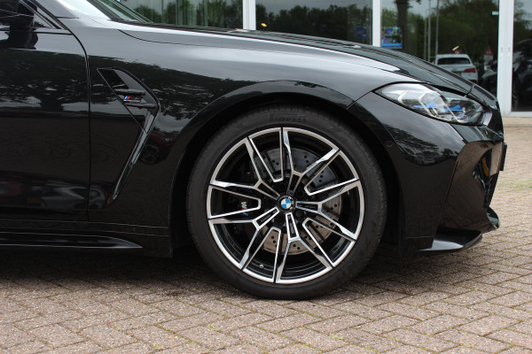 BMW 3 Serie M3 Competition / 360Camera / Carbon / Head-up / Keyless / Leder / 19'' / CarPlay / Dealer onderhouden / Stuur+Stoelverwarming / Dodehoek / DAB / ACC