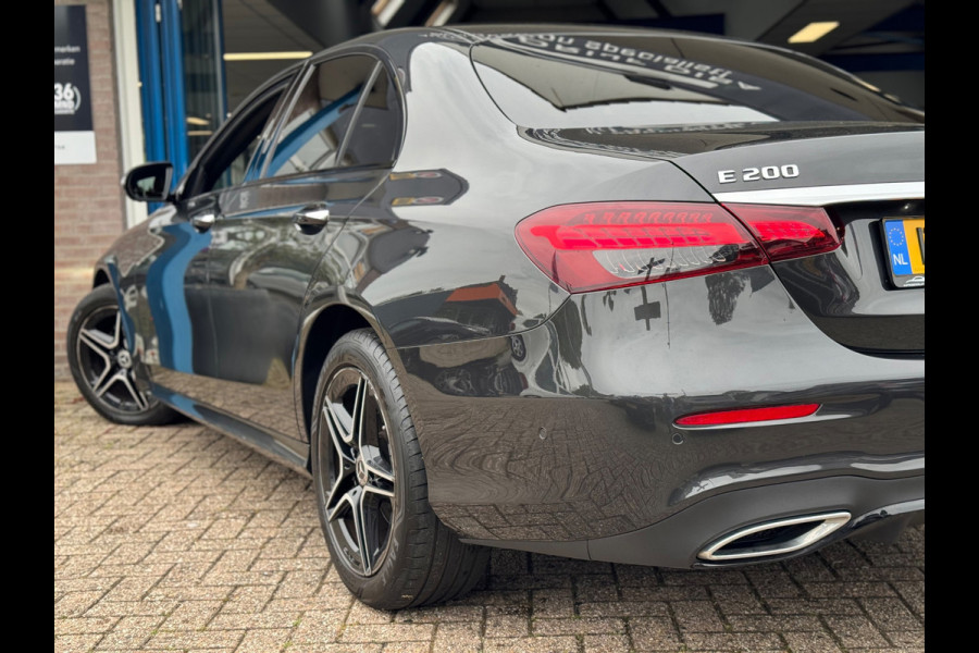 Mercedes-Benz E-Klasse 200 AMG 2022 AUT NAVI LEDER LM NAP!