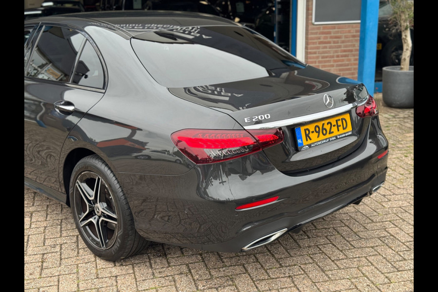 Mercedes-Benz E-Klasse 200 AMG 2022 AUT NAVI LEDER LM NAP!