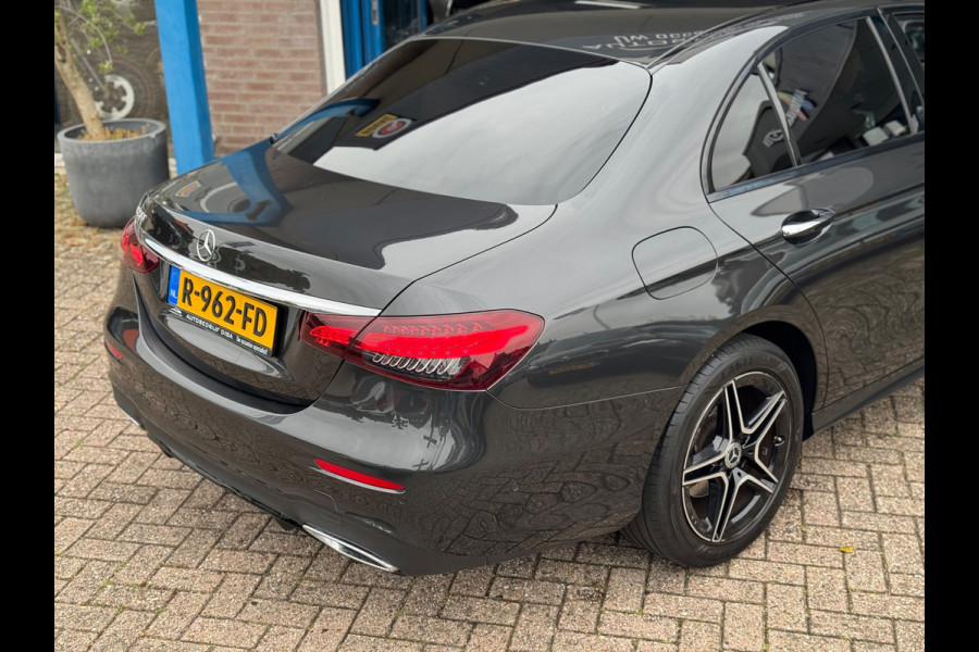 Mercedes-Benz E-Klasse 200 AMG 2022 AUT NAVI LEDER LM NAP!