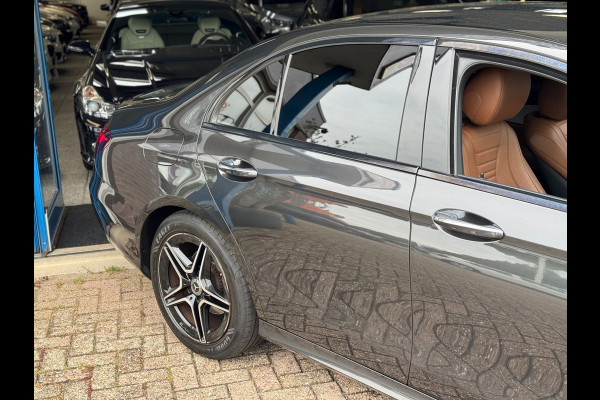 Mercedes-Benz E-Klasse 200 AMG 2022 AUT NAVI LEDER LM NAP!