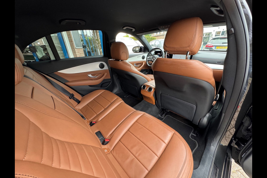 Mercedes-Benz E-Klasse 200 AMG 2022 AUT NAVI LEDER LM NAP!