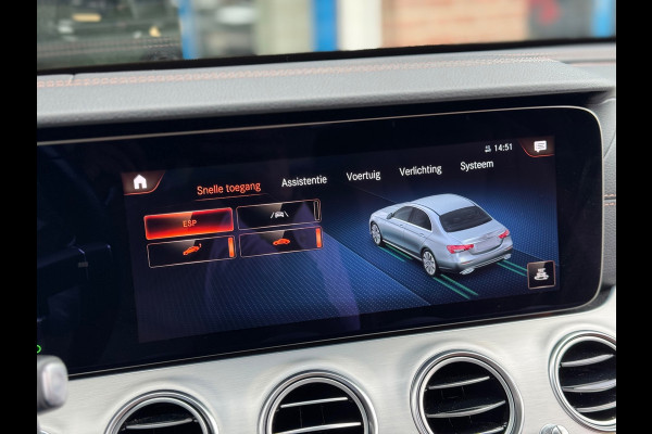 Mercedes-Benz E-Klasse 200 AMG 2022 AUT NAVI LEDER LM NAP!