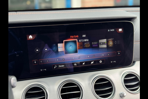 Mercedes-Benz E-Klasse 200 AMG 2022 AUT NAVI LEDER LM NAP!
