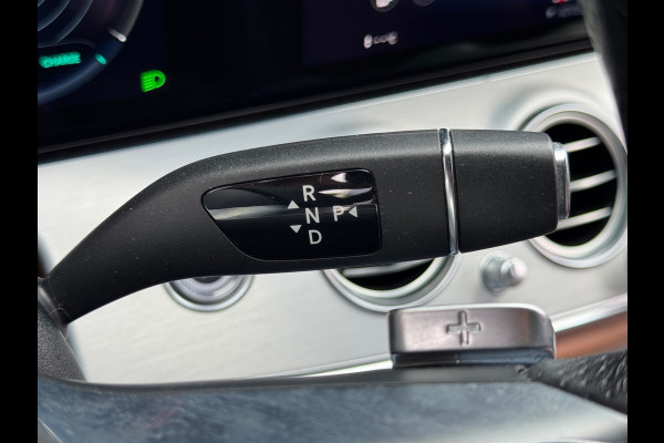 Mercedes-Benz E-Klasse 200 AMG 2022 AUT NAVI LEDER LM NAP!