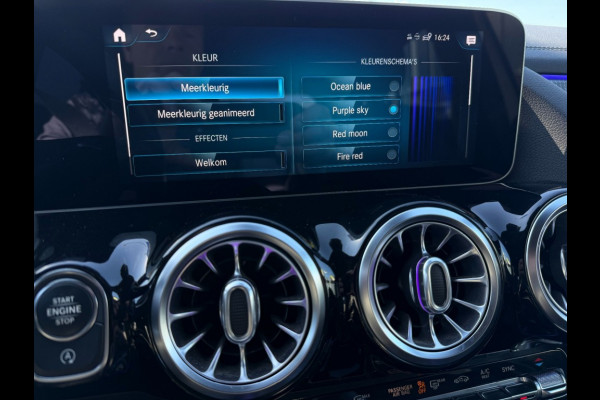 Mercedes-Benz GLA GLA 200 Progressive Leer/Trekhaak/19inch/Premium-pakket/Parkeerpakket/new model