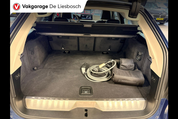 BMW 5 Serie Touring 530e Business Edition Plus / trekhaak / Leder / pdc / 360 camera/cruise Adaptive