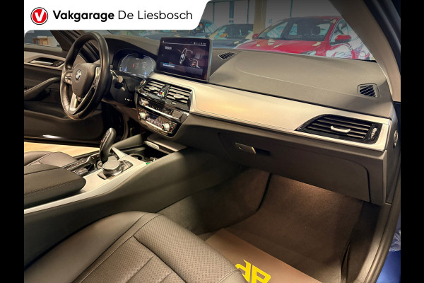 BMW 5 Serie Touring 530e Business Edition Plus / trekhaak / Leder / pdc / 360 camera/cruise Adaptive