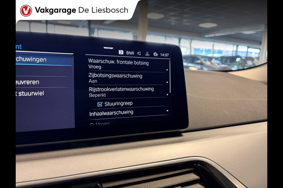 BMW 5 Serie Touring 530e Business Edition Plus / trekhaak / Leder / pdc / 360 camera/cruise Adaptive