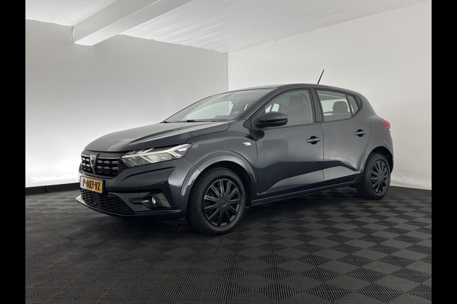 Dacia SANDERO Stepway 1.0 TCe 100 Bi-Fuel Comfort (INCL-BTW) *FULL-LED | NAVI-FULLMAP | BLINDSPOT | HEATED-COMFORTSEATS | CAMERA | KEYLESS | DAB | ECC | PDC | CRUISE | TOWBAR *