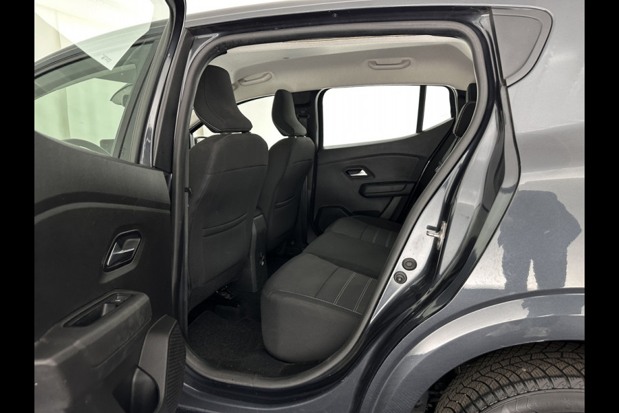 Dacia SANDERO Stepway 1.0 TCe 100 Bi-Fuel Comfort (INCL-BTW) *FULL-LED | NAVI-FULLMAP | BLINDSPOT | HEATED-COMFORTSEATS | CAMERA | KEYLESS | DAB | ECC | PDC | CRUISE | TOWBAR *