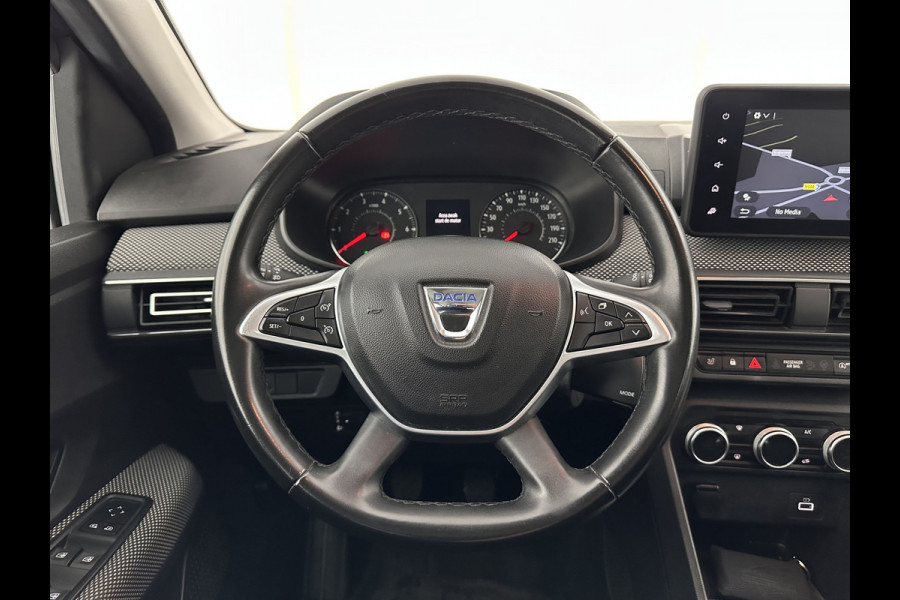 Dacia SANDERO Stepway 1.0 TCe 100 Bi-Fuel Comfort (INCL-BTW) *FULL-LED | NAVI-FULLMAP | BLINDSPOT | HEATED-COMFORTSEATS | CAMERA | KEYLESS | DAB | ECC | PDC | CRUISE | TOWBAR *
