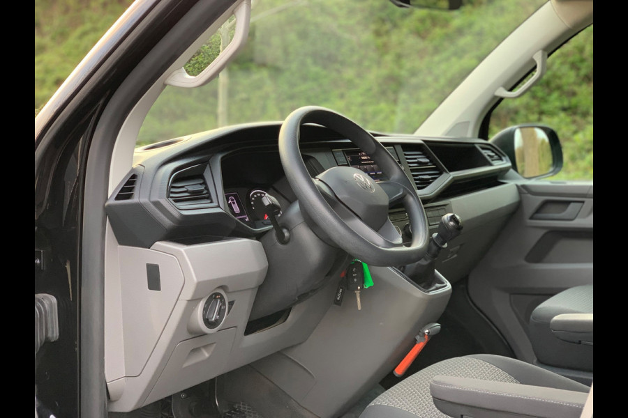 Volkswagen Transporter 2.0 TDI L2H1 30 DC DUBBELCABINE 2021 GARANTIE