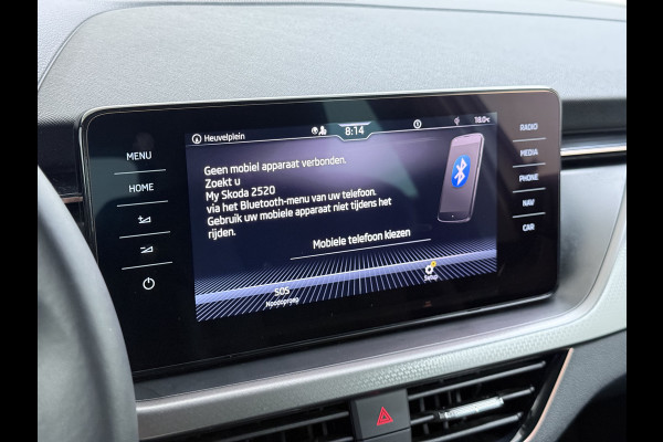 Škoda Kamiq T 111pk 1/2 Leer+Elek.Stoel+Verwarmd Apple Camera Android Auto Navi Ecc Camera Cruise Control Pdc Business Edition Draadloze Tel.lader Lmv 16" Isofix Voorruitverwarming DAB Led 1e Eigenaar Origineel Nederlandse Auto