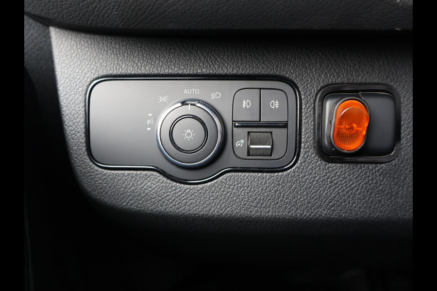Mercedes-Benz Sprinter 316 2.2 CDI 163 PK AUT. L2H2 + WERKPL. INRICHTING | TREKHAAK 3500 KG! | STANDKACKEL | CARPLAY | CAMERA | STOELVERW. | LED