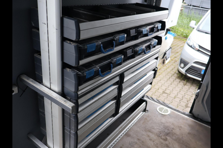 Mercedes-Benz Sprinter 316 2.2 CDI 163 PK AUT. L2H2 + WERKPL. INRICHTING | TREKHAAK 3500 KG! | STANDKACKEL | CARPLAY | CAMERA | STOELVERW. | LED