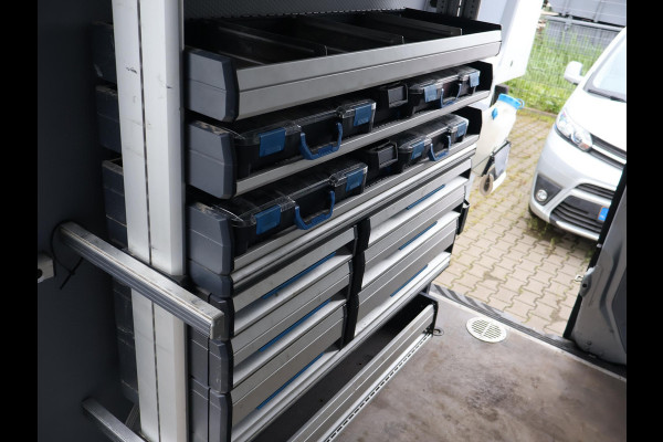 Mercedes-Benz Sprinter 316 2.2 CDI 163 PK AUT. L2H2 + WERKPL. INRICHTING | TREKHAAK 3500 KG! | STANDKACKEL | CARPLAY | CAMERA | STOELVERW. | LED