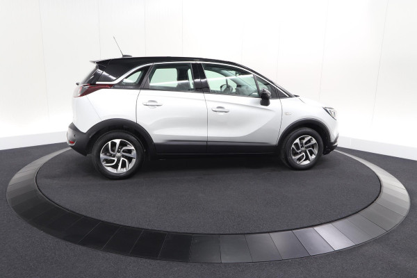 Opel Crossland X 130 Turbo Innovation | Camera | Dodehoekdetectie | Apple Carplay | Navigatie