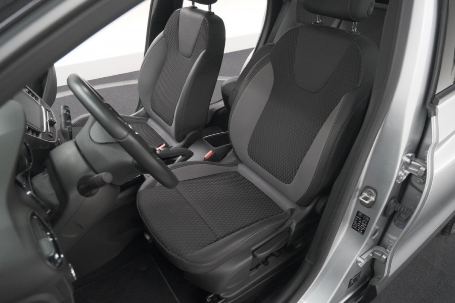Opel Crossland X 130 Turbo Innovation | Camera | Dodehoekdetectie | Apple Carplay | Navigatie