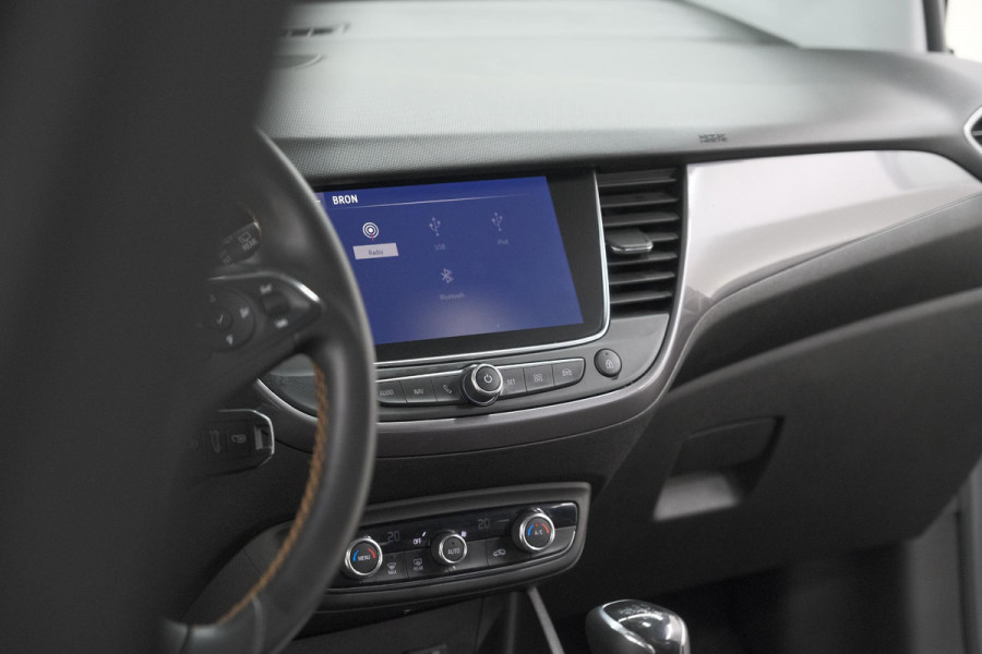 Opel Crossland X 130 Turbo Innovation | Camera | Dodehoekdetectie | Apple Carplay | Navigatie