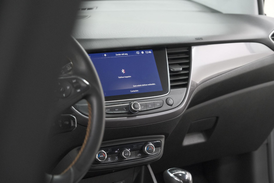 Opel Crossland X 130 Turbo Innovation | Camera | Dodehoekdetectie | Apple Carplay | Navigatie