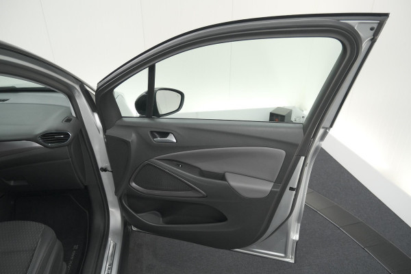 Opel Crossland X 130 Turbo Innovation | Camera | Dodehoekdetectie | Apple Carplay | Navigatie