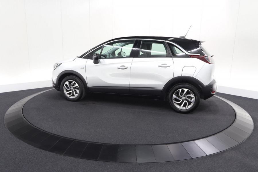 Opel Crossland X 130 Turbo Innovation | Camera | Dodehoekdetectie | Apple Carplay | Navigatie