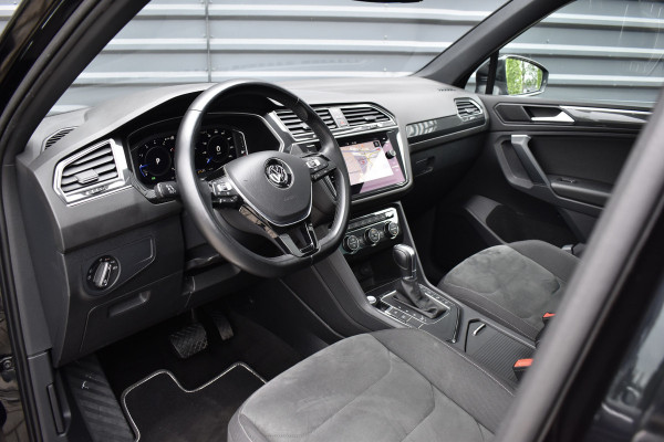 Volkswagen Tiguan 1.5 TSI R-Line | Pano | ACC | Virtual Cockpit | Camera | LED plus |