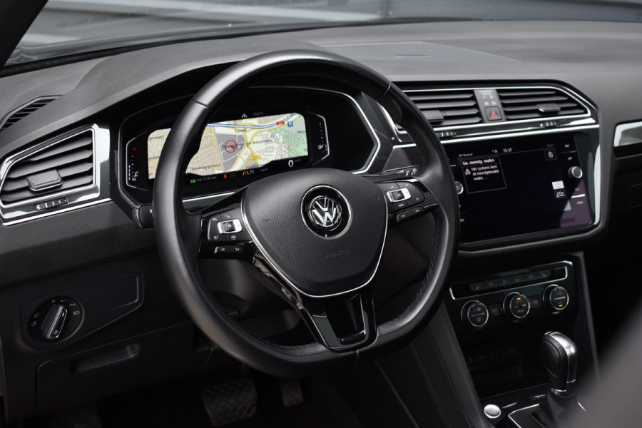 Volkswagen Tiguan 1.5 TSI R-Line | Pano | ACC | Virtual Cockpit | Camera | LED plus |