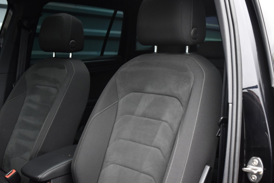 Volkswagen Tiguan 1.5 TSI R-Line | Pano | ACC | Virtual Cockpit | Camera | LED plus |