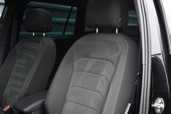 Volkswagen Tiguan 1.5 TSI R-Line | Pano | ACC | Virtual Cockpit | Camera | LED plus |