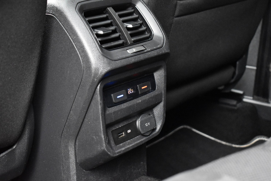 Volkswagen Tiguan 1.5 TSI R-Line | Pano | ACC | Virtual Cockpit | Camera | LED plus |