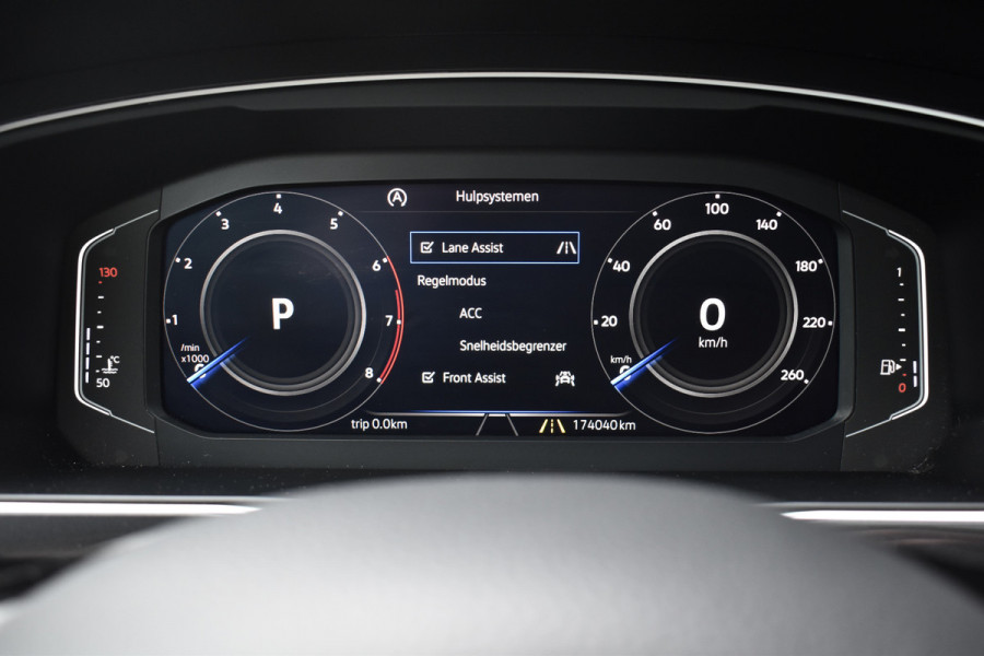 Volkswagen Tiguan 1.5 TSI R-Line | Pano | ACC | Virtual Cockpit | Camera | LED plus |