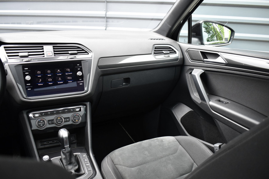 Volkswagen Tiguan 1.5 TSI R-Line | Pano | ACC | Virtual Cockpit | Camera | LED plus |