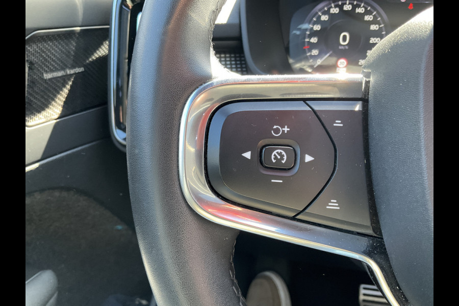 Volvo XC40 1.5 T4 Recharge R-Design Pano Leer H/K Camera Stoel/Stuurverw Led Carplay BOMVOL!
