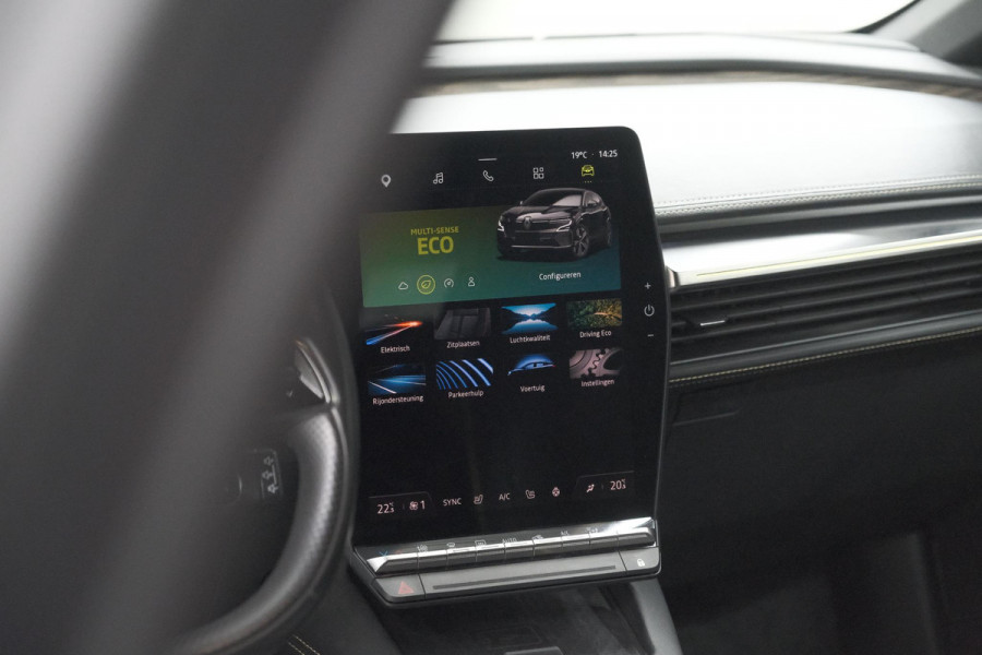 Renault Mégane E-Tech EV60 Optimum Charge Iconic | Adaptieve Cruise Control | Camera | Dodehoekdetectie | Massagefunctie