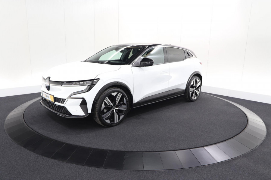 Renault Mégane E-Tech EV60 Optimum Charge Iconic | Adaptieve Cruise Control | Camera | Dodehoekdetectie | Massagefunctie