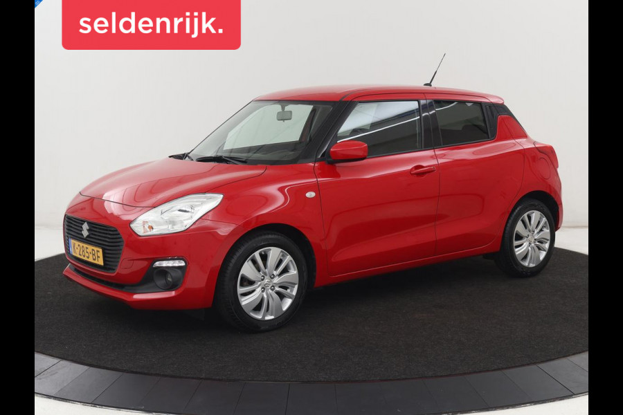 Suzuki Swift 1.2 Select Smart Hybrid | Stoelverwarming | Carplay | Camera | Airco | Cruise control | Bluetooth | Getint glas