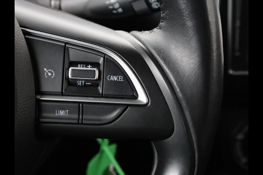 Suzuki Swift 1.2 Select Smart Hybrid | Stoelverwarming | Carplay | Camera | Airco | Cruise control | Bluetooth | Getint glas