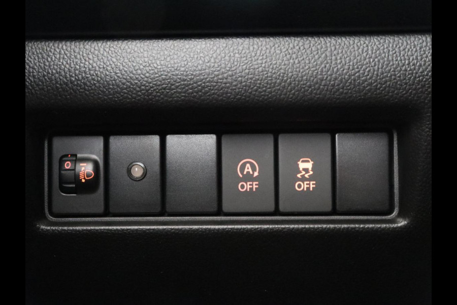 Suzuki Swift 1.2 Select Smart Hybrid | Stoelverwarming | Carplay | Camera | Airco | Cruise control | Bluetooth | Getint glas