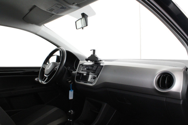 Volkswagen up! 1.0 BMT high > 75pk!/Cruise control/Stoelverwarming/LM velgen