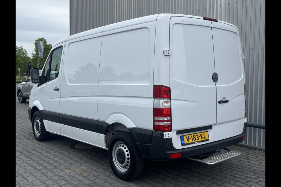 Mercedes-Benz Sprinter 211 2.2 CDI 325 L1H1*AUTOMAAT*A/C*TEL*