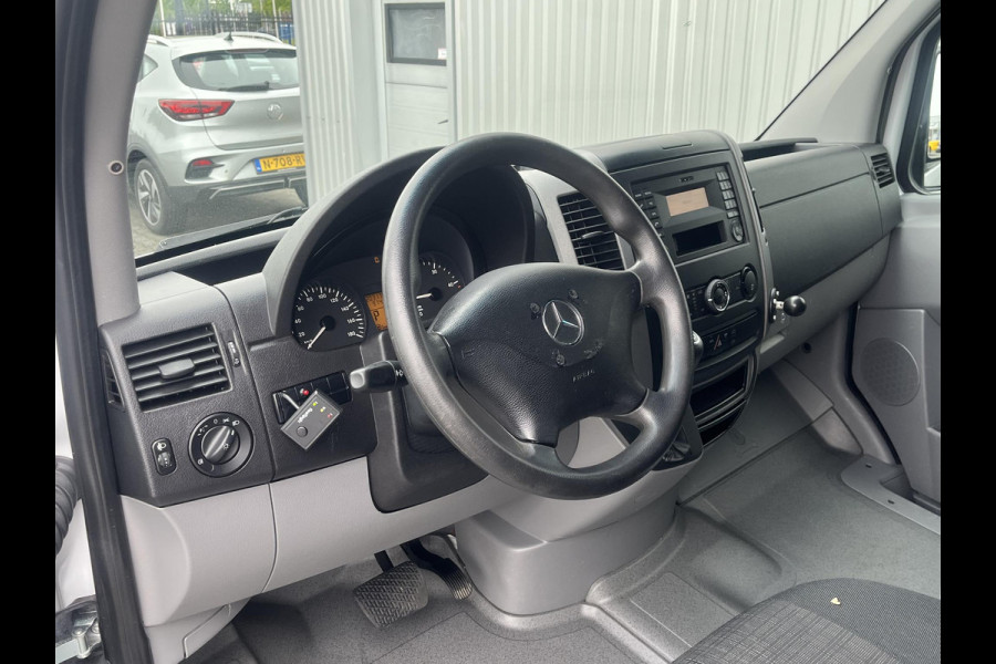 Mercedes-Benz Sprinter 211 2.2 CDI 325 L1H1*AUTOMAAT*A/C*TEL*