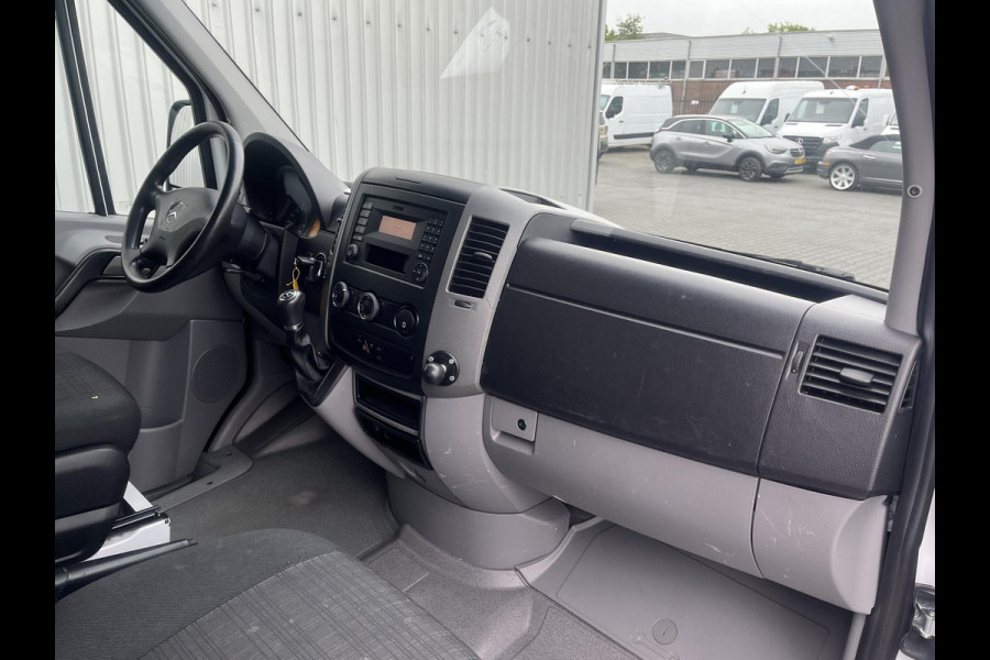 Mercedes-Benz Sprinter 211 2.2 CDI 325 L1H1*AUTOMAAT*A/C*TEL*