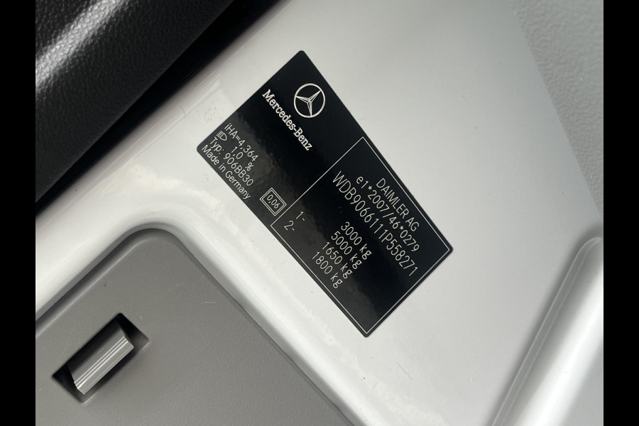 Mercedes-Benz Sprinter 211 2.2 CDI 325 L1H1*AUTOMAAT*A/C*TEL*