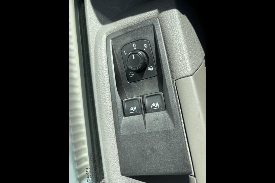 Volkswagen Crafter 2.0 TDI L4H3*AUTOM.*CARPLAY*ECC*CAM*NAVI*LAADKLEP